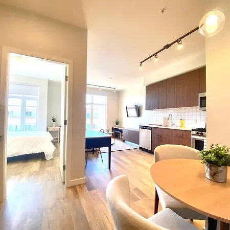Lovely Brand New Condo Sidney Exterior photo